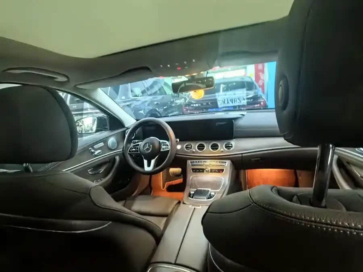 奔馳 奔馳E級(jí)  2020款 改款 E 260 L圖片