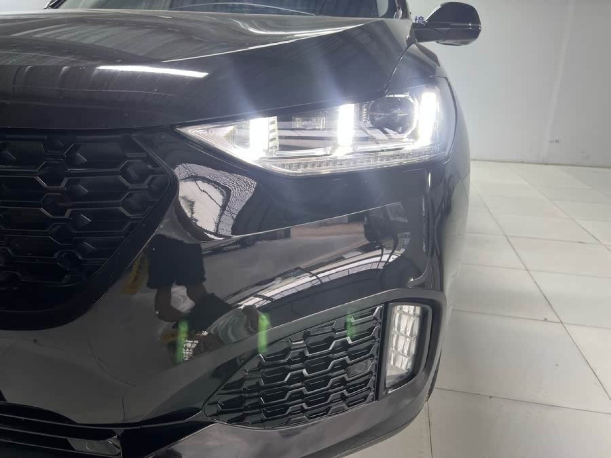 WEY VV5  2019款  升級(jí)款 2.0T 兩驅(qū)超豪型 國(guó)VI圖片