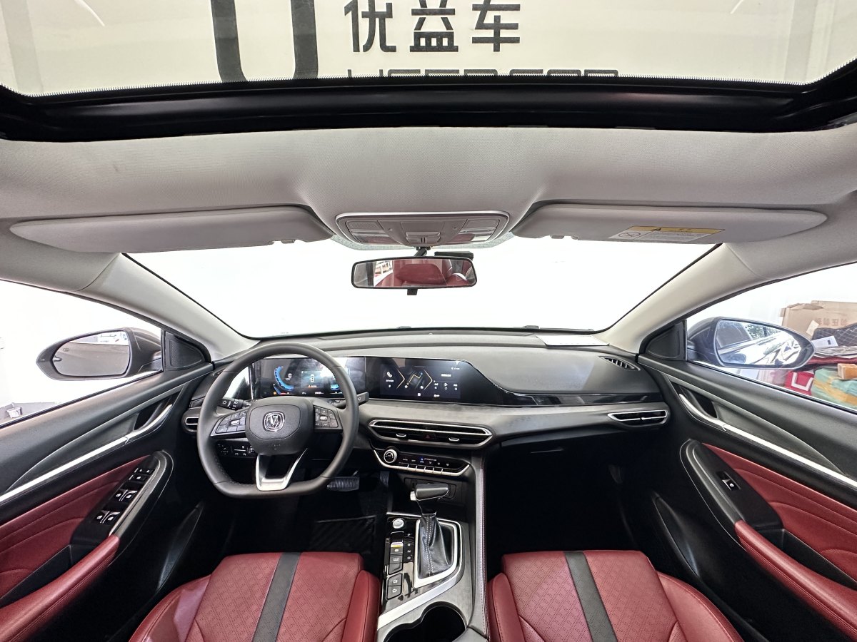 長(zhǎng)安 逸動(dòng)  2021款 PLUS 藍(lán)鯨NE 1.4T GDI DCT尊貴型圖片