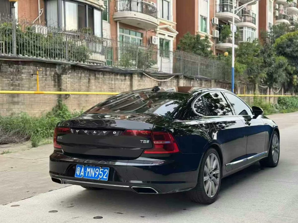 沃爾沃 S90  2017款 T4 智遠(yuǎn)版圖片