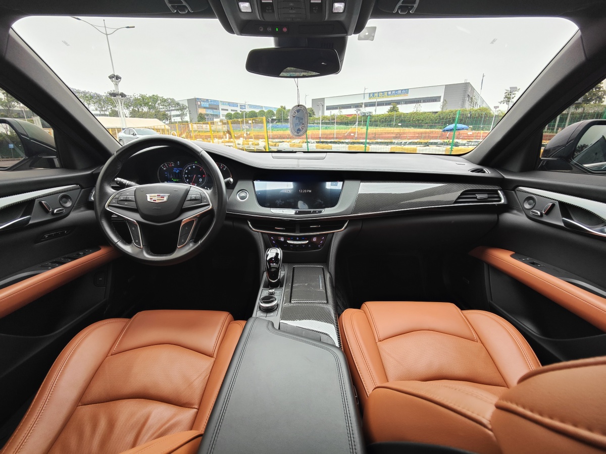 凱迪拉克 CT6  2022款 28T 豪華型圖片