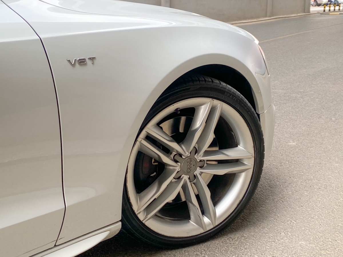 奧迪 奧迪S5  2012款 S5 3.0T Cabriolet圖片