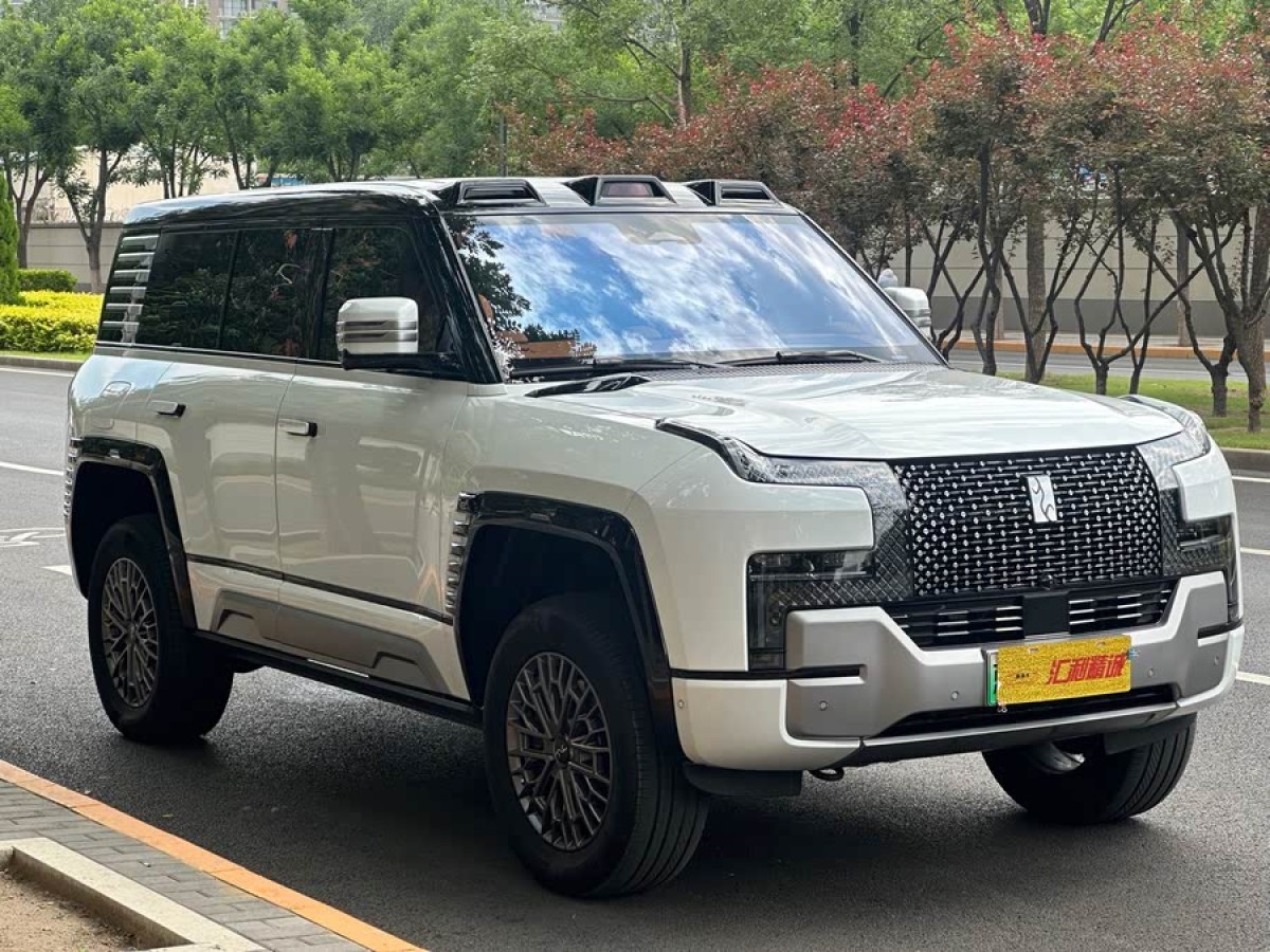 仰望 仰望U8  2023款 豪華版圖片