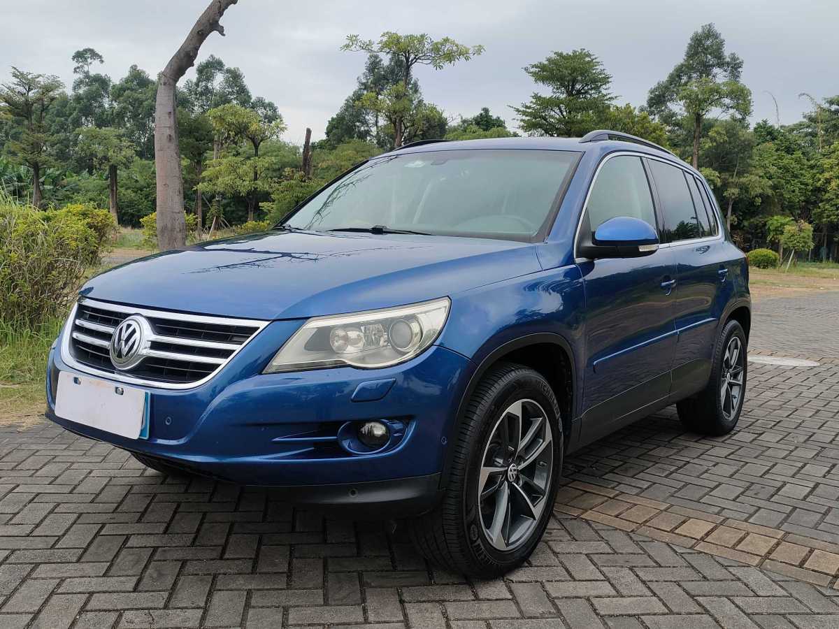 2009年10月大眾 Tiguan  2009款 2.0TSI 豪華版