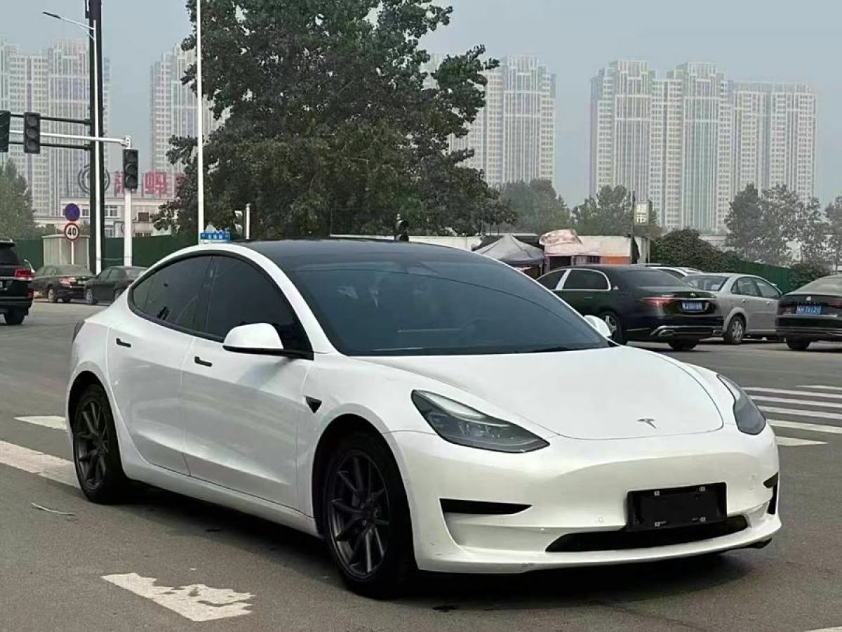 特斯拉 Model Y  2022款 改款 后輪驅(qū)動(dòng)版圖片