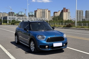 COUNTRYMAN MINI 1.5T COOPER ALL4 經(jīng)典派周末旅行版