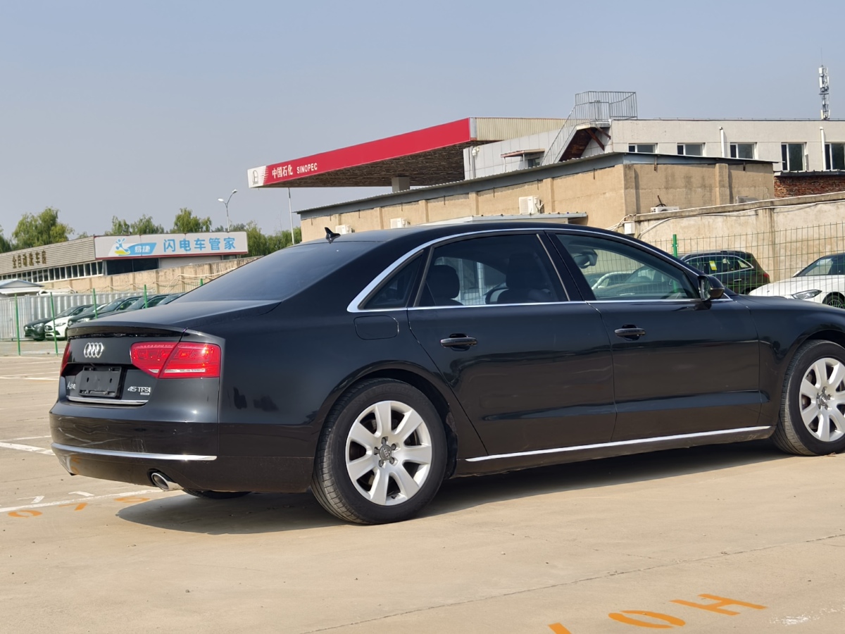 2013年5月奧迪 奧迪A8  2013款 A8L 45 TFSI quattro舒適型