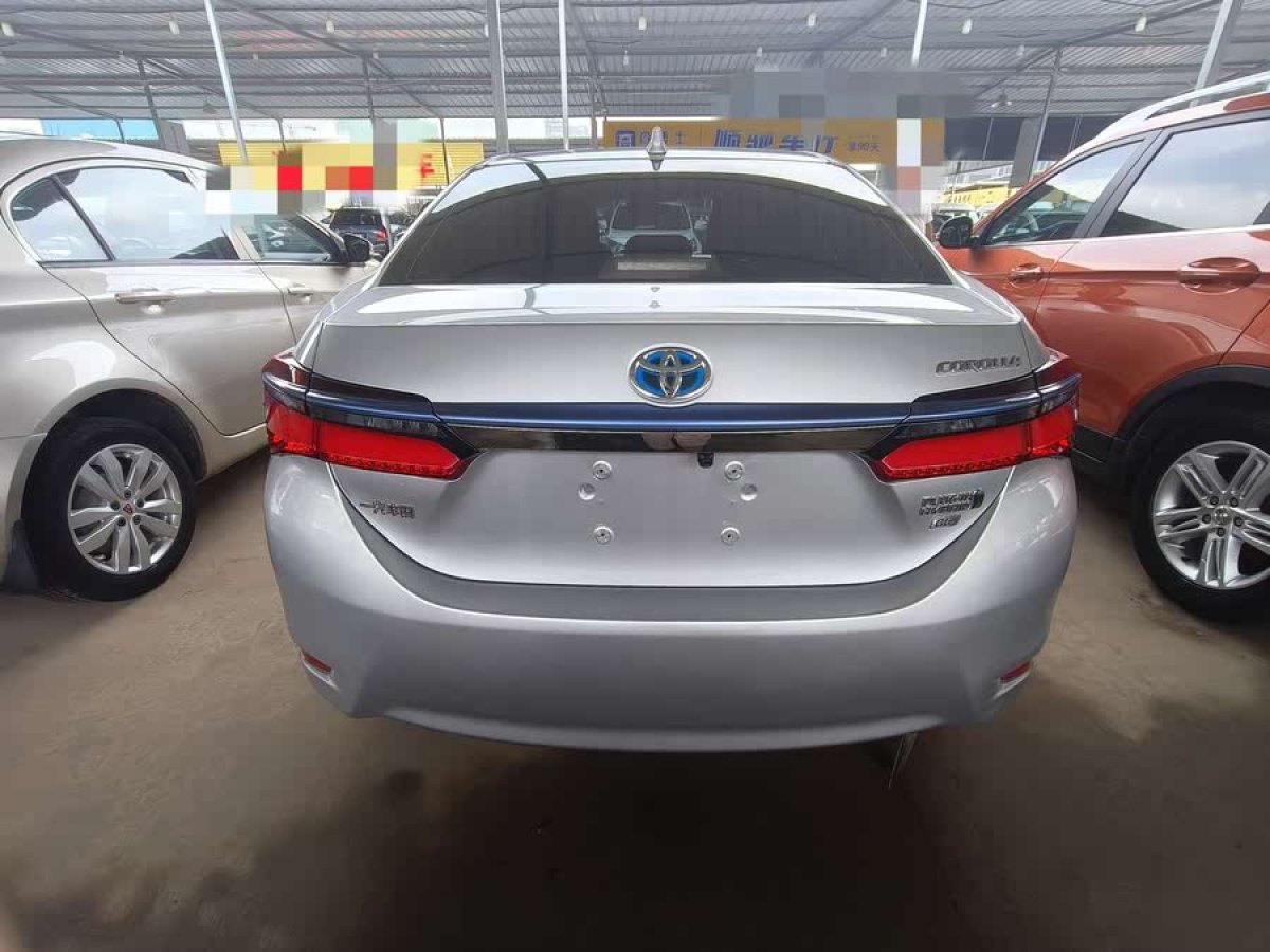 豐田 卡羅拉  2017款 改款雙擎 1.8L E-CVT領(lǐng)先版圖片