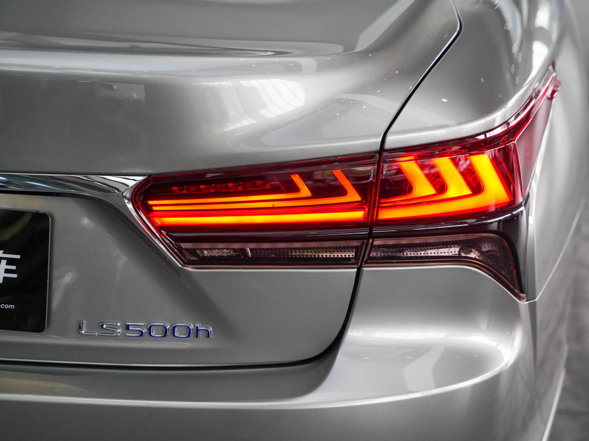 雷克薩斯 LS  2021款 500h 行政版圖片