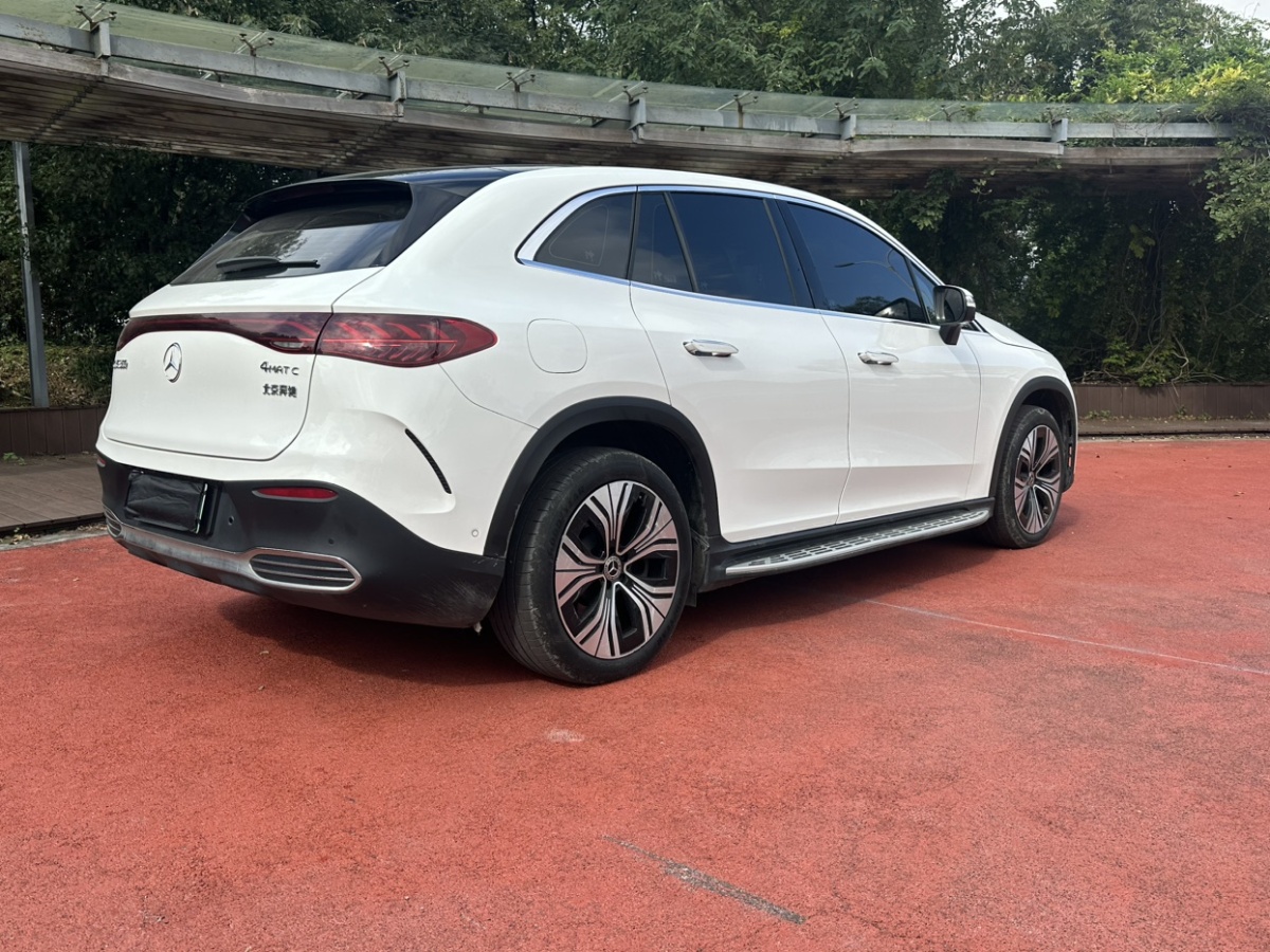 奔馳 奔馳EQE SUV  2023款 350 4MATIC 豪華版圖片