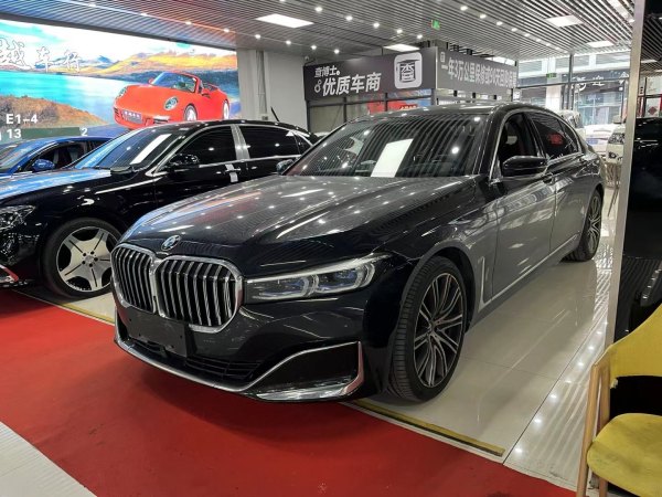 宝马 宝马7系  2021款 740Li xDrive 行政型 M运动套装