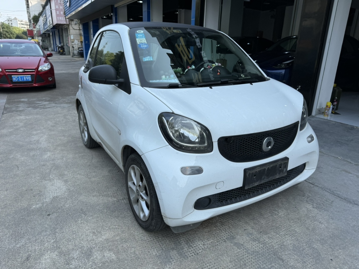 smart fortwo  2011款 1.0 MHD 硬頂激情版圖片