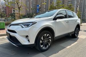 RAV4榮放 豐田 2.5L 自動四驅(qū)精英版