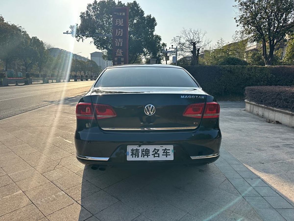 大眾 邁騰  2013款 1.8TSI 領(lǐng)先型圖片