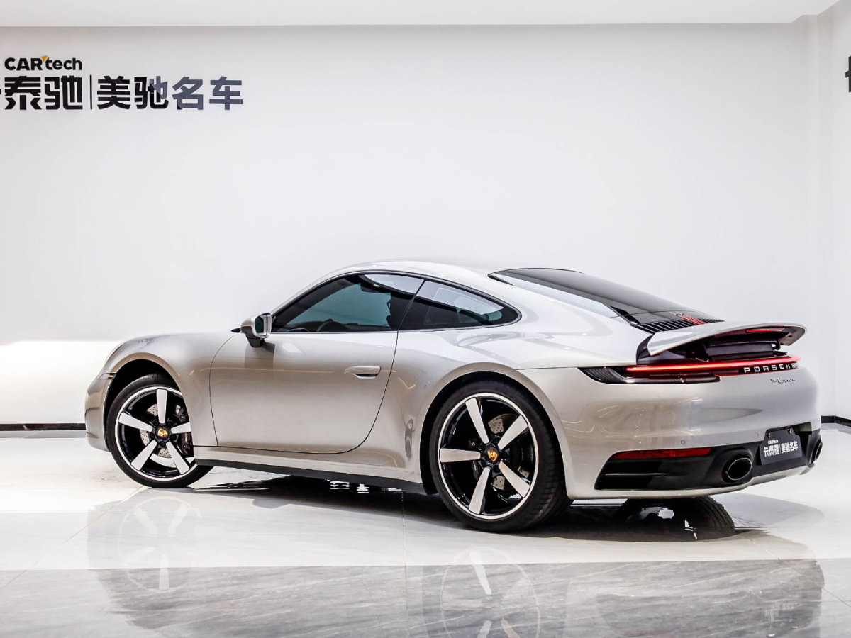 保时捷911 2022款 Carrera 3.0T图片