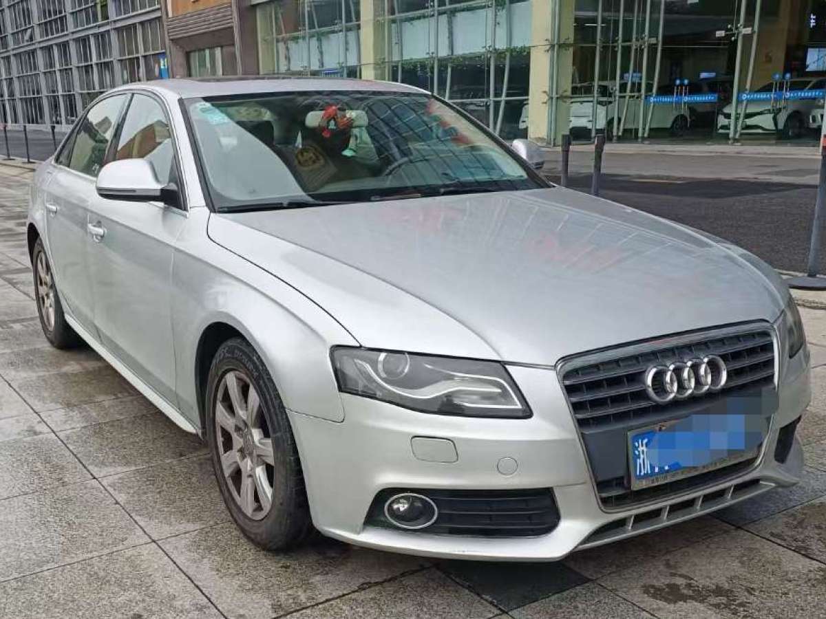 2010年6月奧迪 奧迪A4L  2010款 2.0 TFSI 技術型