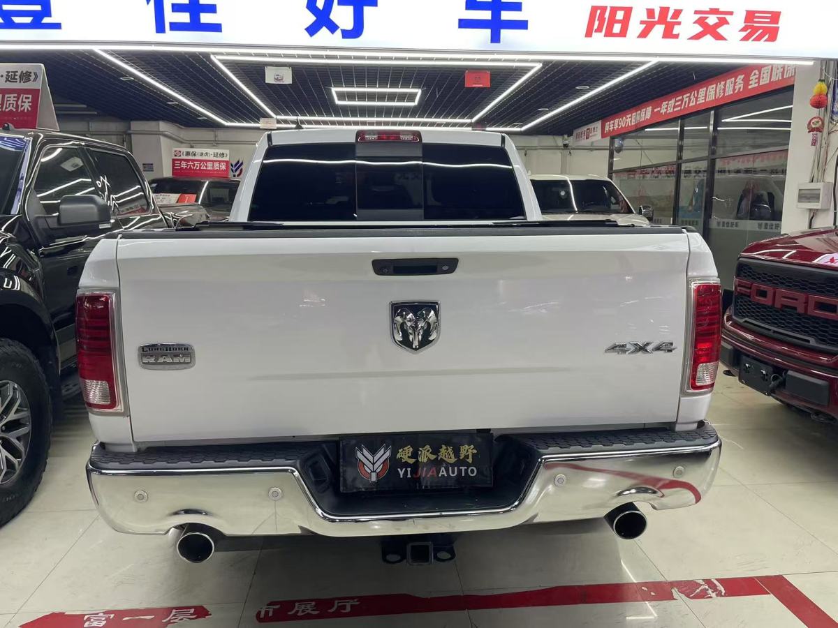 2014年9月道奇 Ram  2017款 長角號 5.7L 加長版