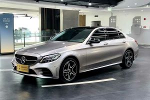 奔馳C級 奔馳 C 300 L 運(yùn)動版
