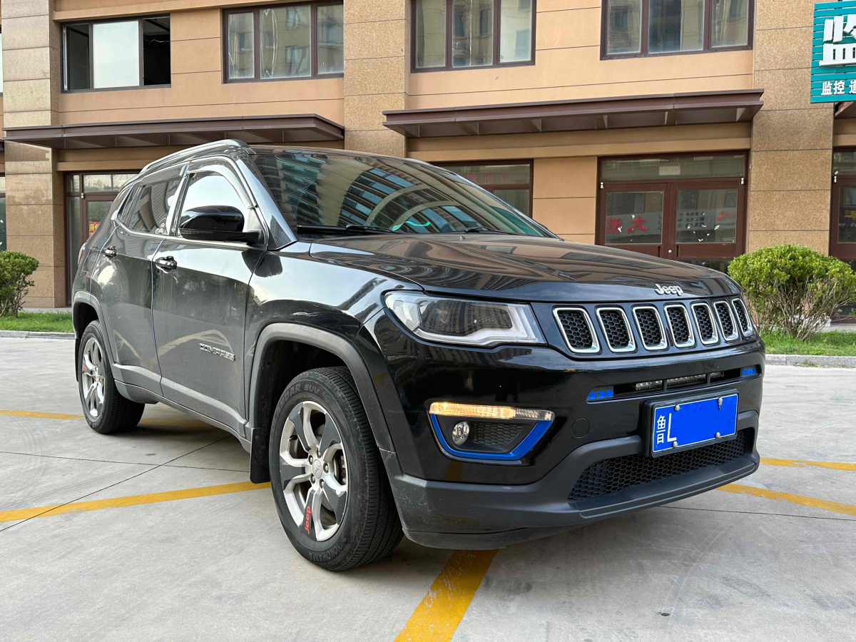 Jeep 指南者  2017款 200T 自動(dòng)家享四驅(qū)版圖片