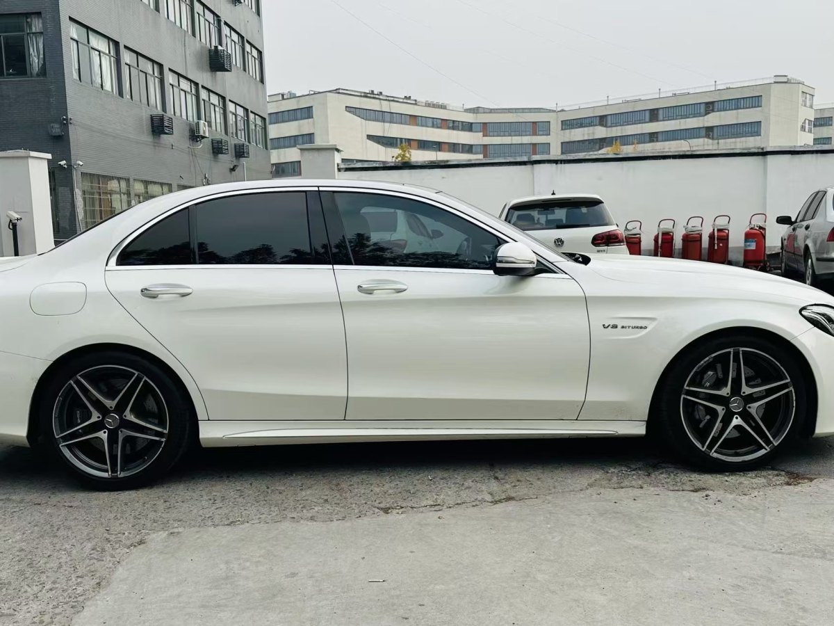 奔馳 奔馳C級(jí)AMG  2017款 AMG C 63圖片