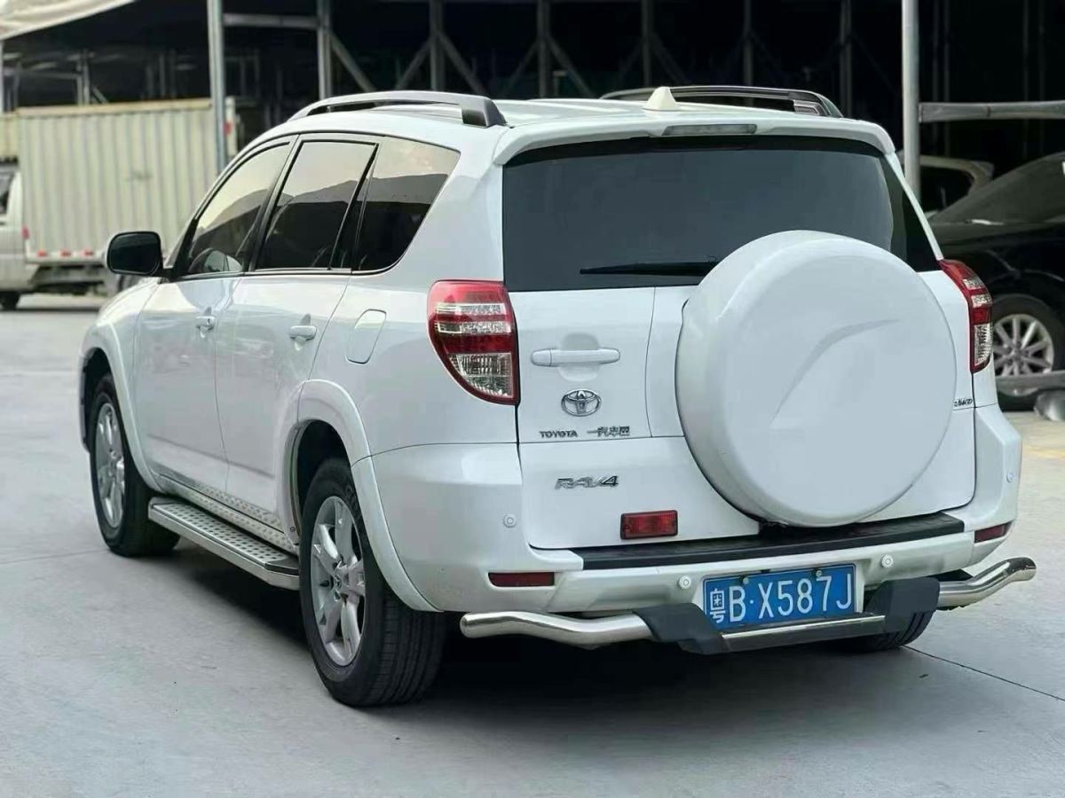 豐田 RAV4 圖片