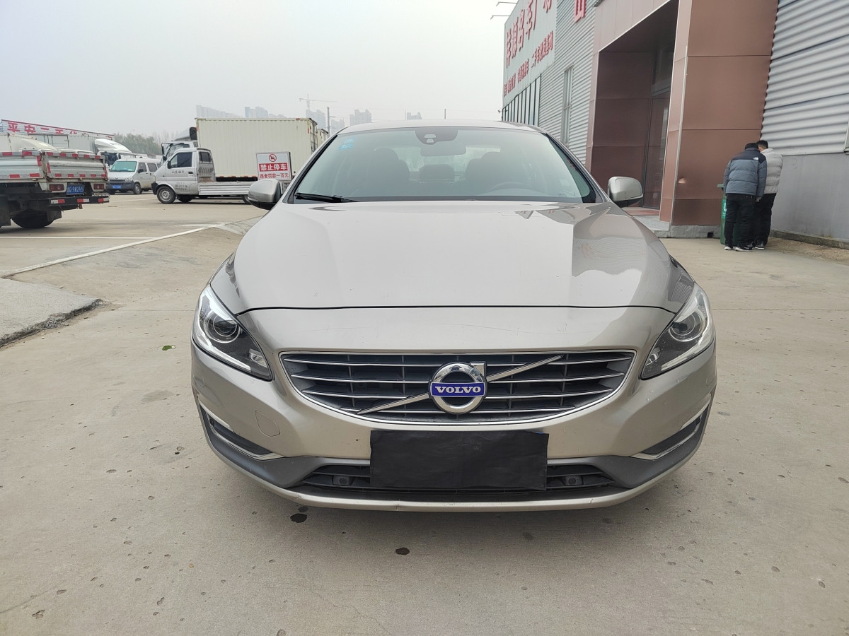 沃爾沃 s60 2016款 s60l 2.0t t5 智馭版圖片