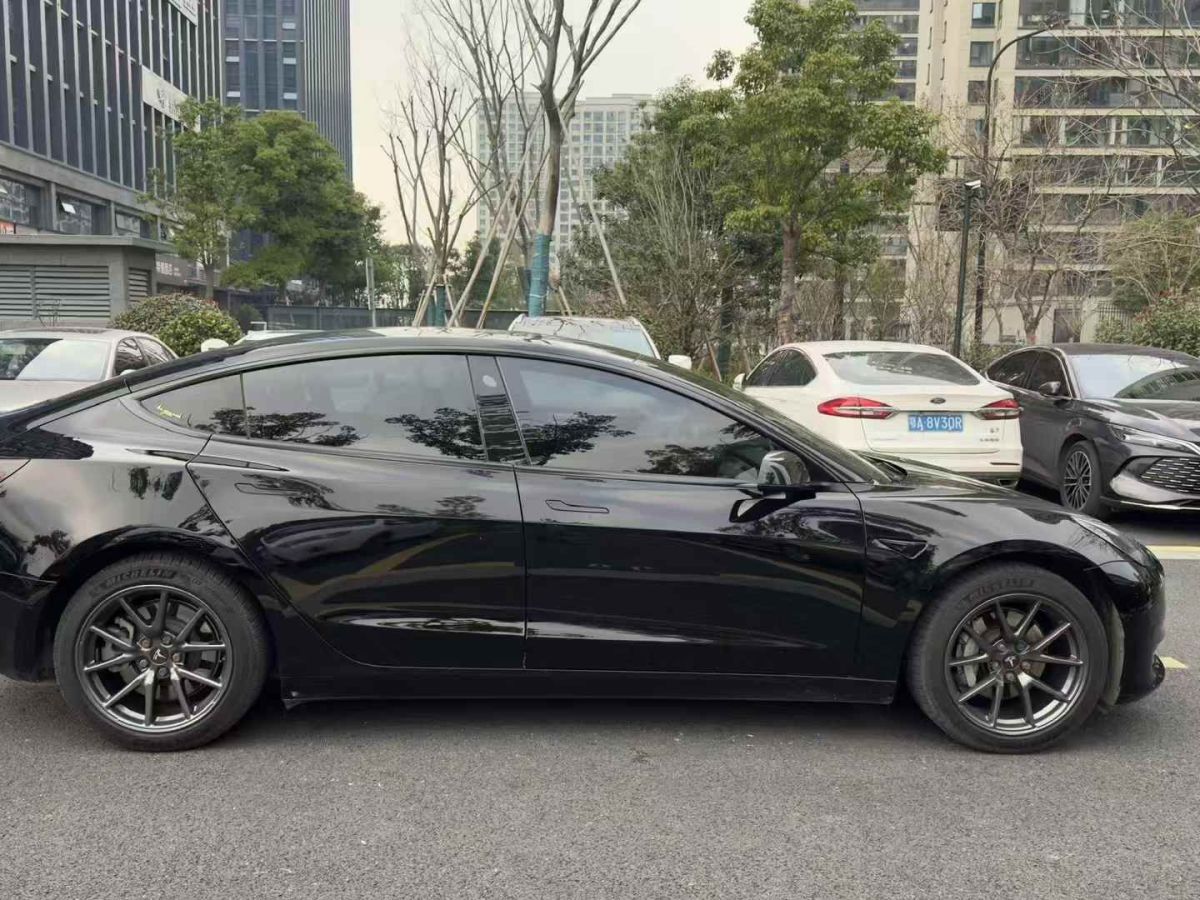 特斯拉 Model S  2021款 Plaid Plus 版圖片