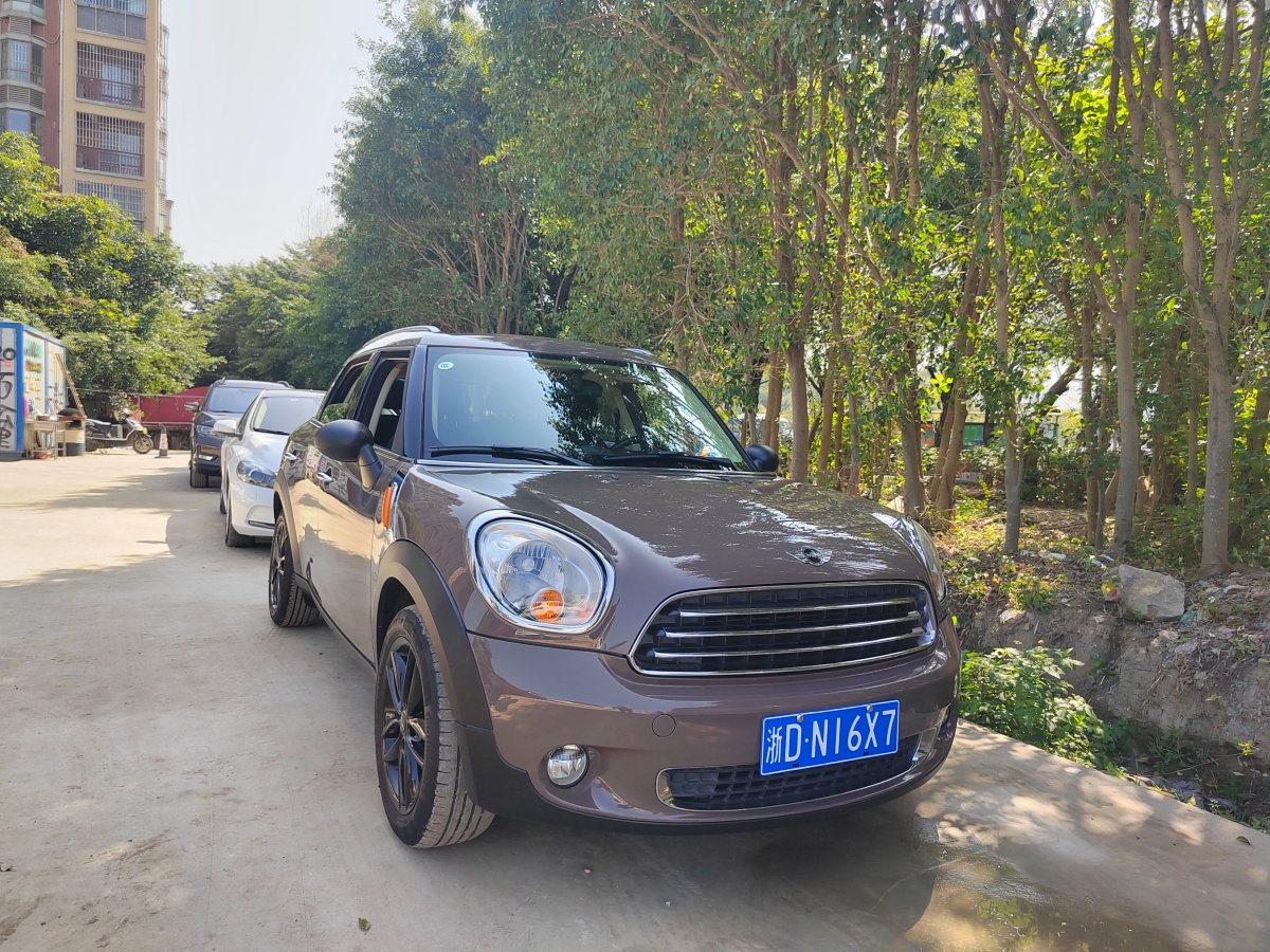 2012年5月MINI COUNTRYMAN  2011款 1.6L ONE