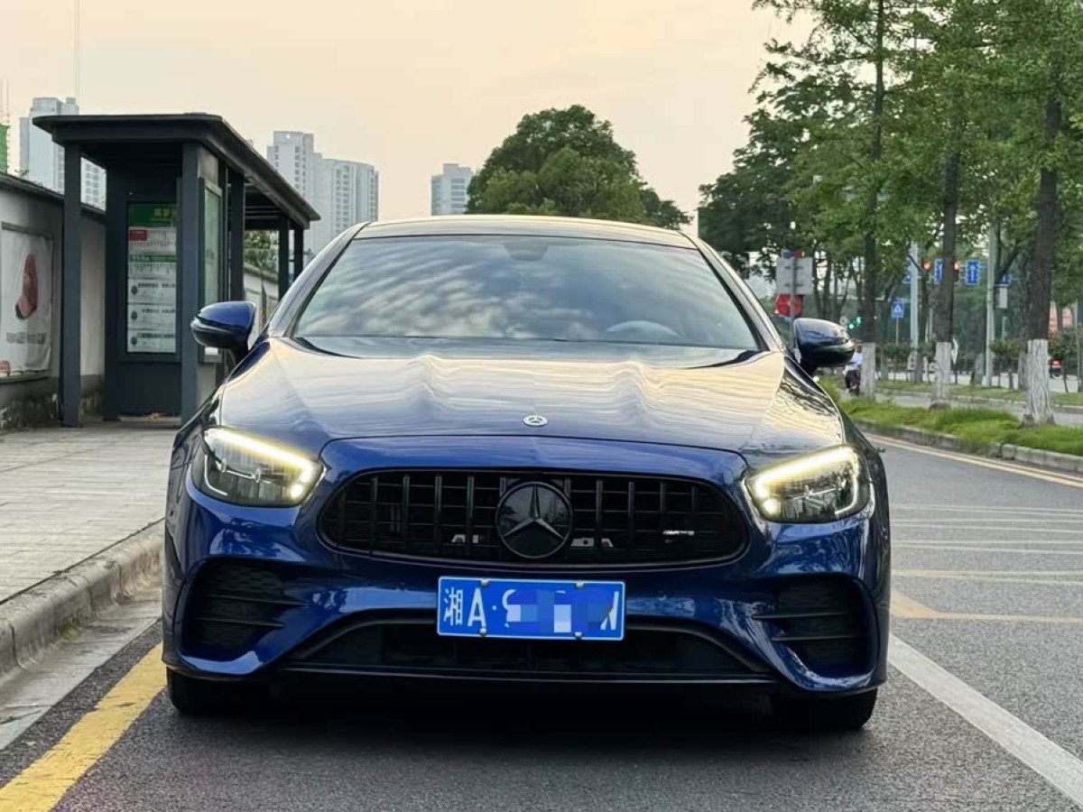 奔馳 奔馳E級  2021款 改款 E 260 轎跑車圖片