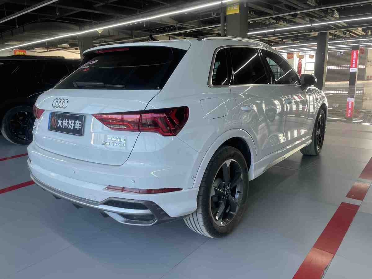 奧迪 奧迪Q3  2023款 35 TFSI 時尚動感型圖片