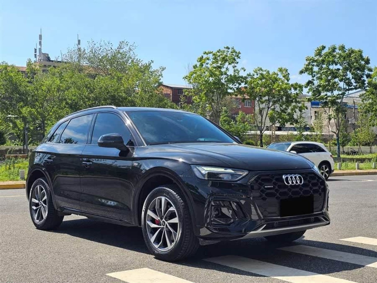奧迪 奧迪Q5L  2024款 40 TFSI 豪華動感型圖片