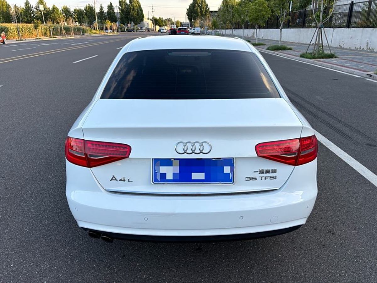 奧迪 奧迪A4L  2015款 35 TFSI 自動標準型圖片