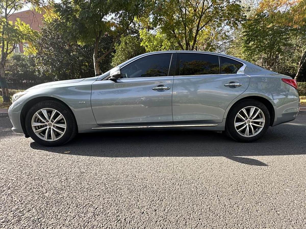 英菲尼迪 Q50L  2016款 2.0T 悅享版圖片