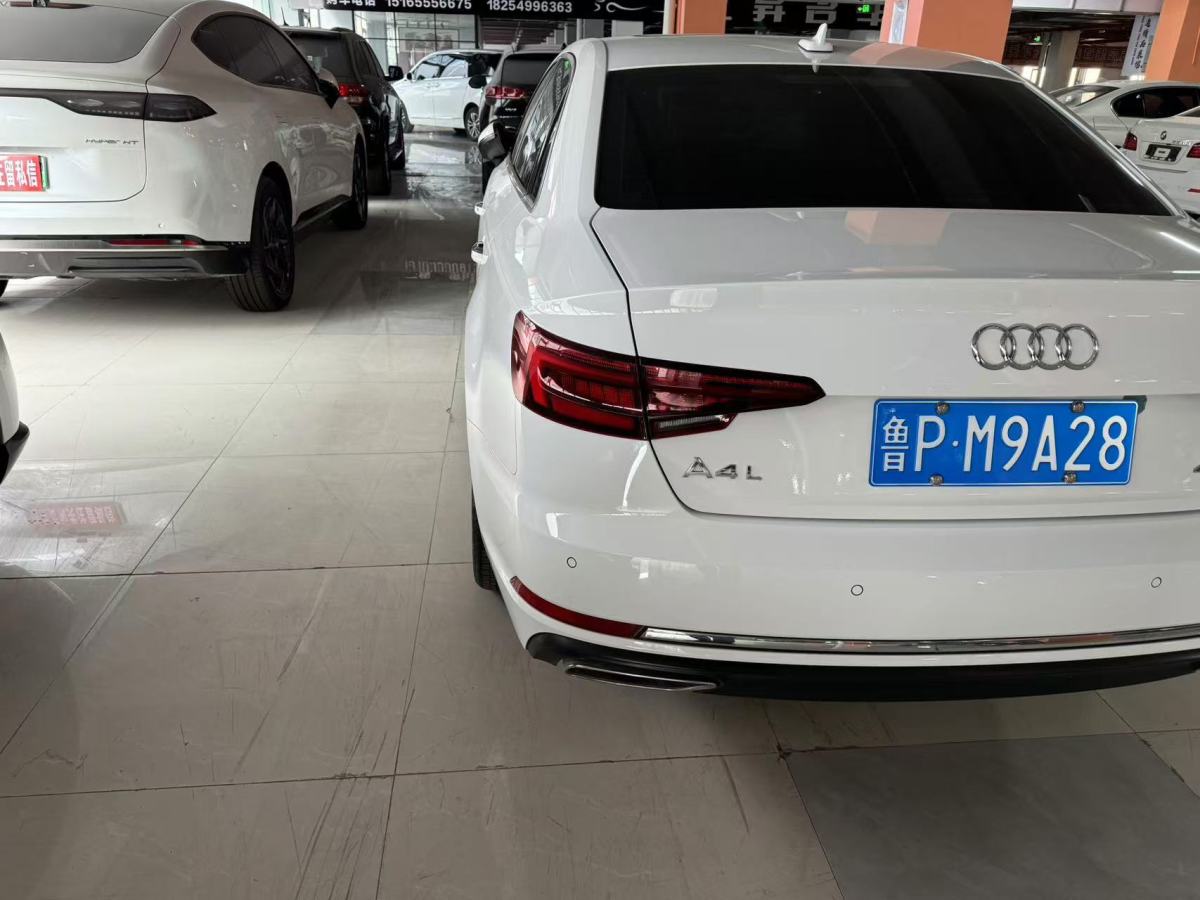 奧迪 奧迪A4L  2019款 40 TFSI 進(jìn)取型 國(guó)VI圖片