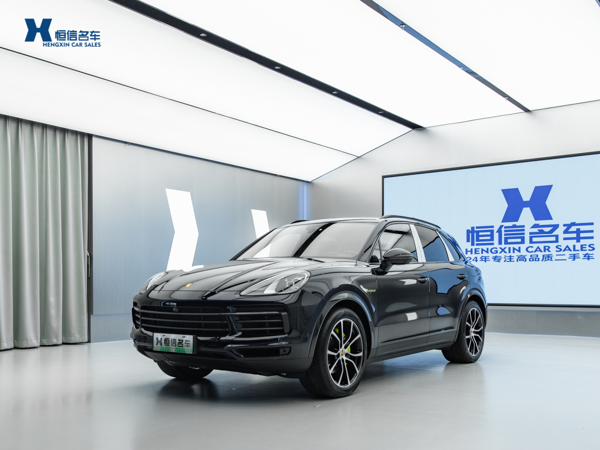 保時(shí)捷 Cayenne新能源  2023款 Cayenne E-Hybrid 2.0T 鉑金版圖片