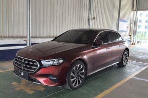 奔驰E级 奔驰 E 300 L 豪华型