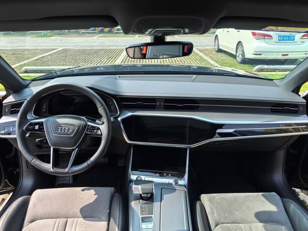 奧迪 奧迪A6L  2023款 改款 45 TFSI quattro 尊享致雅型圖片