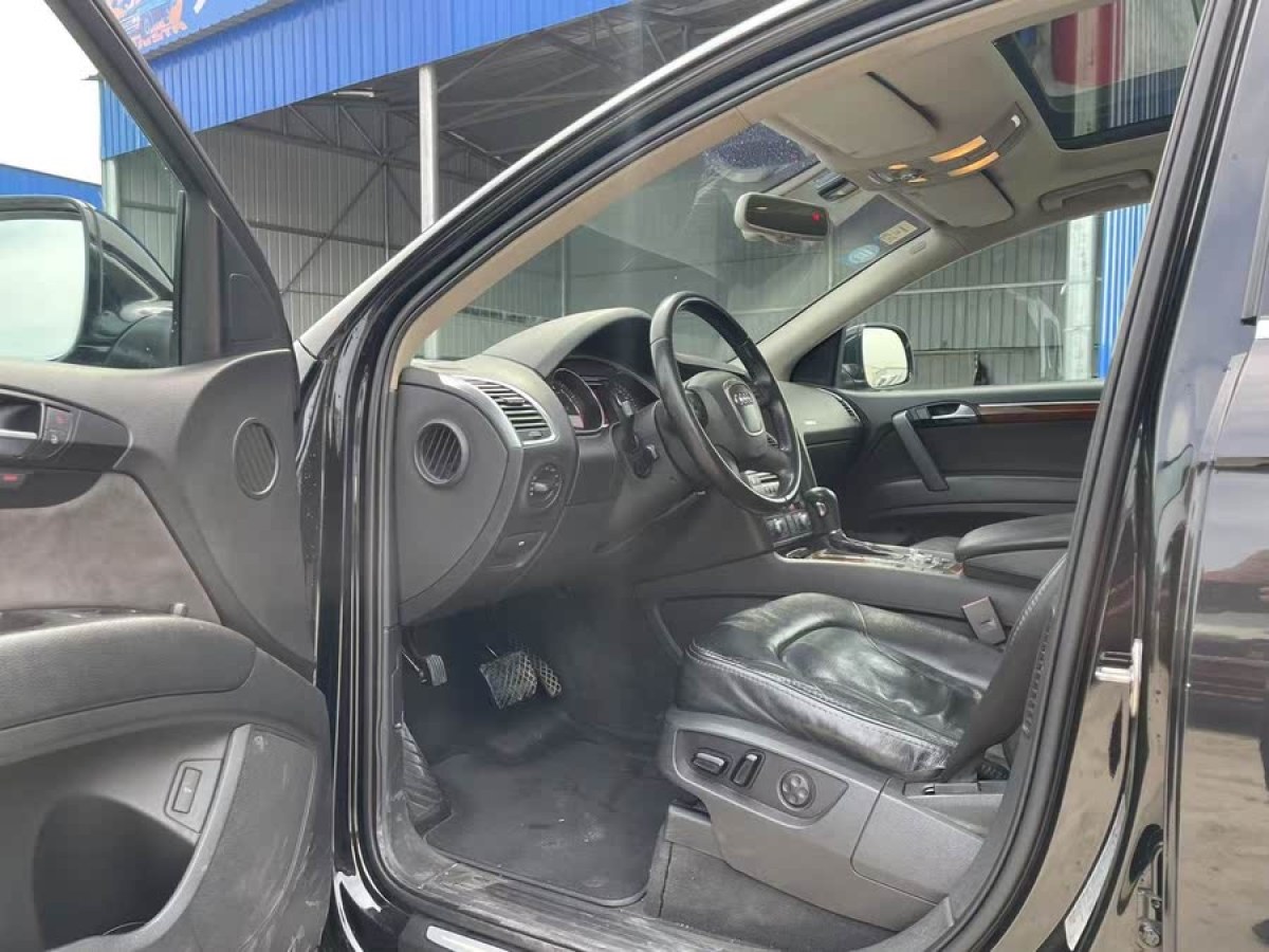 奧迪 奧迪Q7  2010款 3.6 FSI quattro 技術(shù)型圖片
