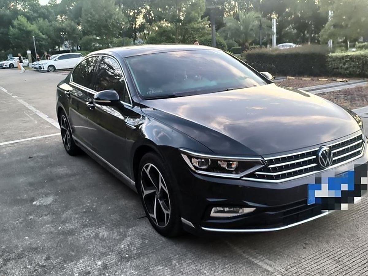 大眾 邁騰  2024款 200萬(wàn)輛眾享款 330TSI DSG豪華型圖片