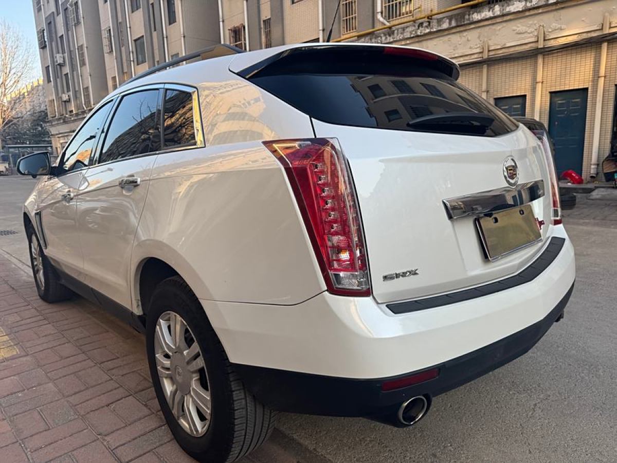 凱迪拉克 SRX  2015款 3.0L 舒適型圖片