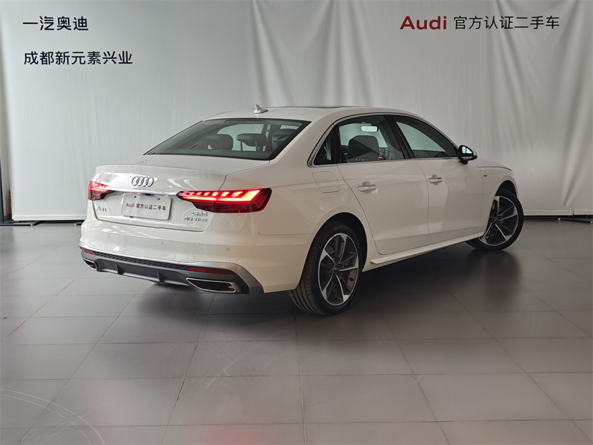 奧迪 奧迪A4L  2022款 40 TFSI 時尚動感型圖片