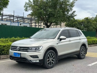 2017年6月 大眾 途觀L 330TSI 自動(dòng)兩驅(qū)舒適版圖片
