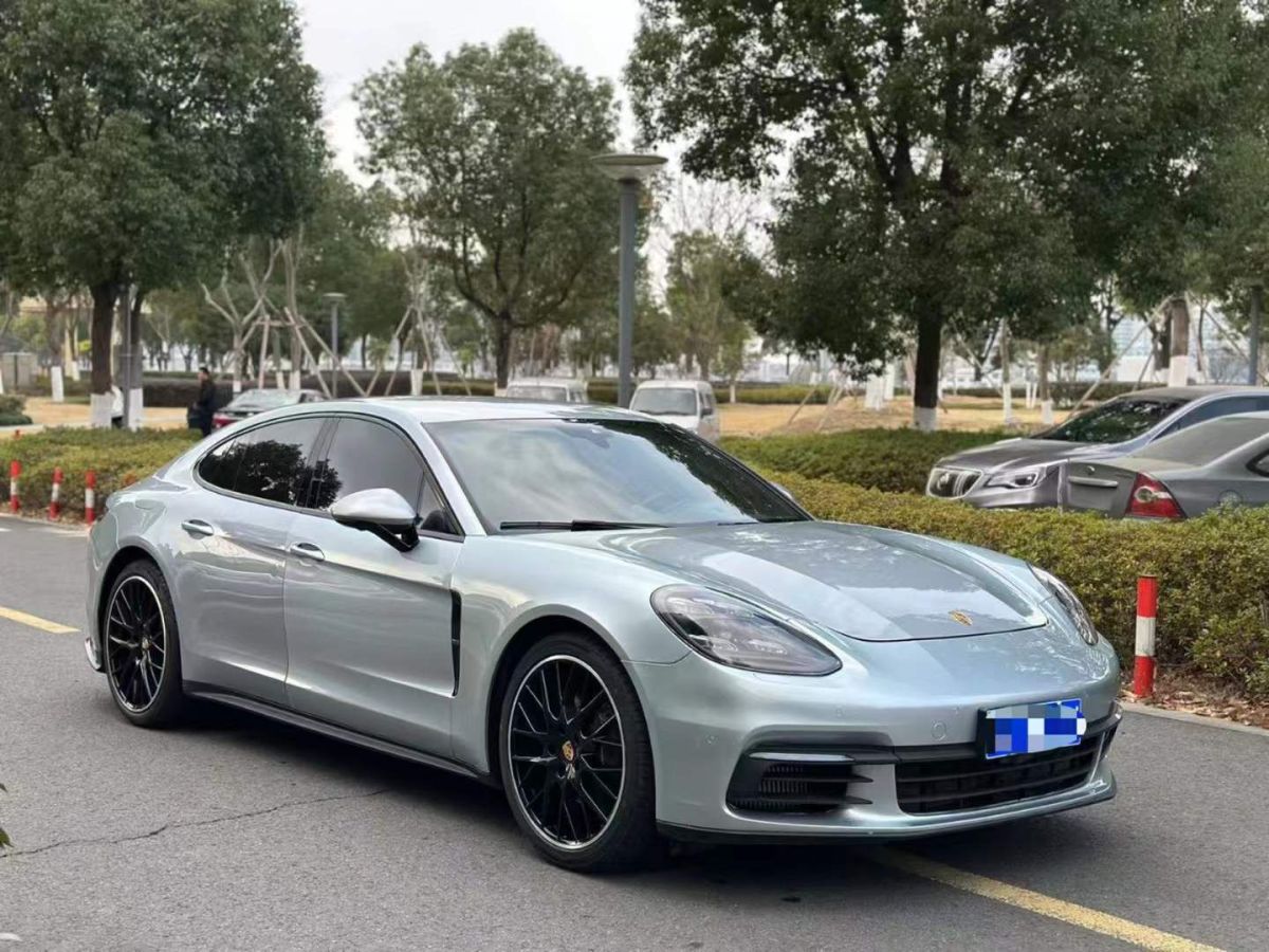 2020年1月保時(shí)捷 Panamera 