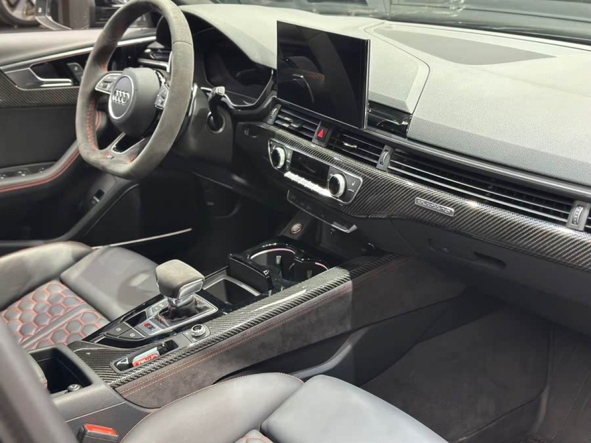 奧迪 奧迪RS 4  2023款 RS4 Avant 黑曜版圖片