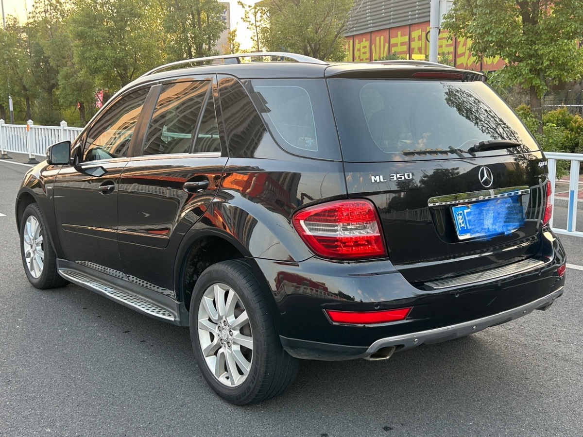 奔驰 奔驰M级  2012款 ML 350 豪华型图片