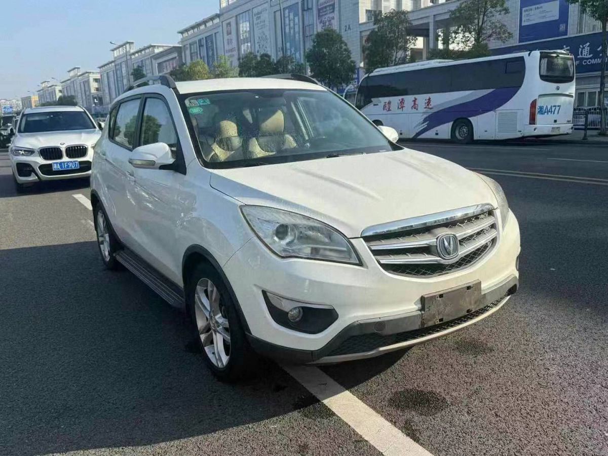 長安 CS35  2014款 1.6L 手動(dòng)豪華導(dǎo)航型 國IV圖片