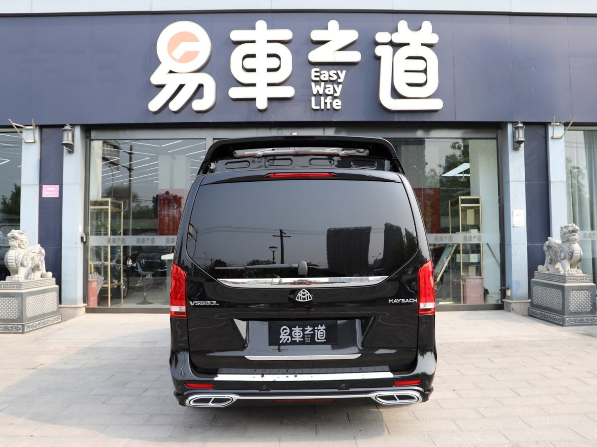 未上牌奔驰 V级  2022款 V 260 L 长轴距尊贵版