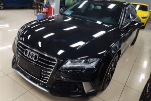 奧迪A7 奧迪 30 FSI 標(biāo)準(zhǔn)型