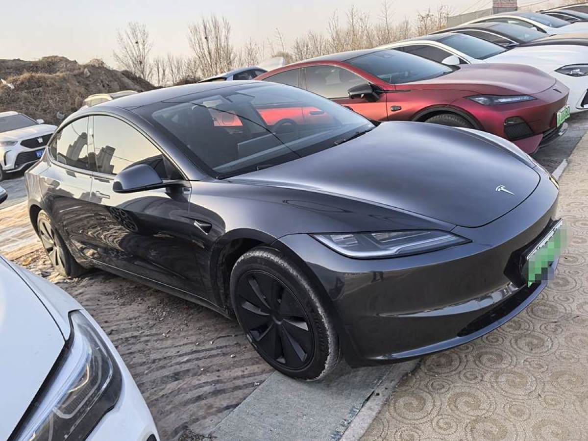 特斯拉 Model Y  2023款 后輪驅(qū)動版圖片