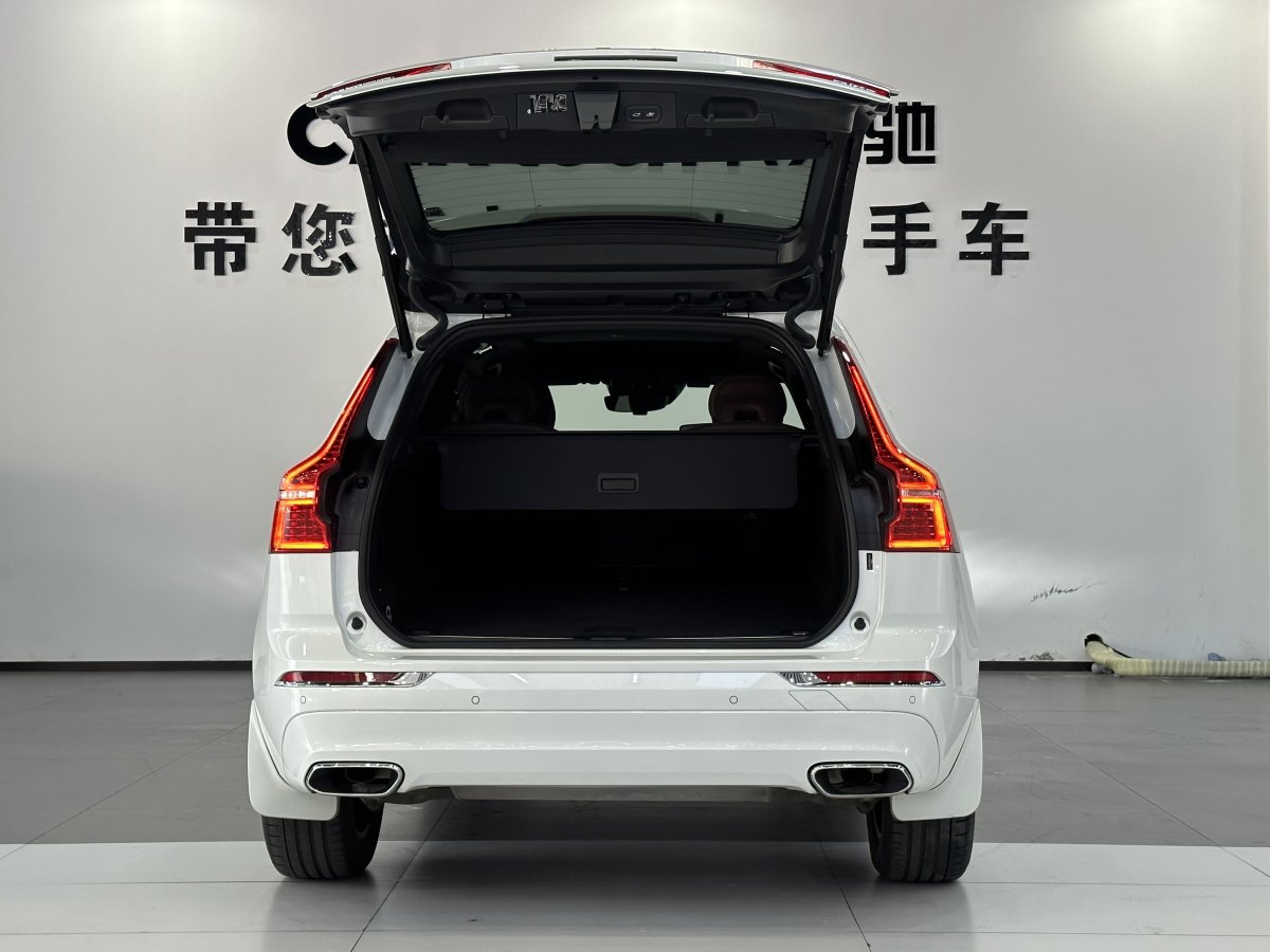 2021年5月沃爾沃 XC60  2021款 T5 四驅(qū)智遠(yuǎn)豪華版